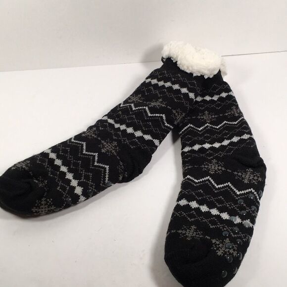 Thick Sherpa Grip Slipper Socks Non Skid Cozy Snowflake Socks Gray and Black - Picture 1 of 7